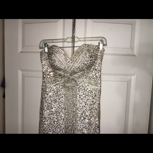 strapless dress. - Picture 2 of 4